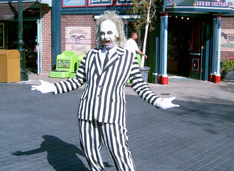 maquillaje beetlejuice