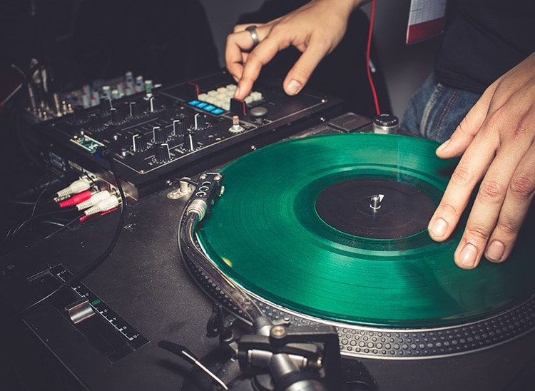dj espa&ntilde;oles famosos