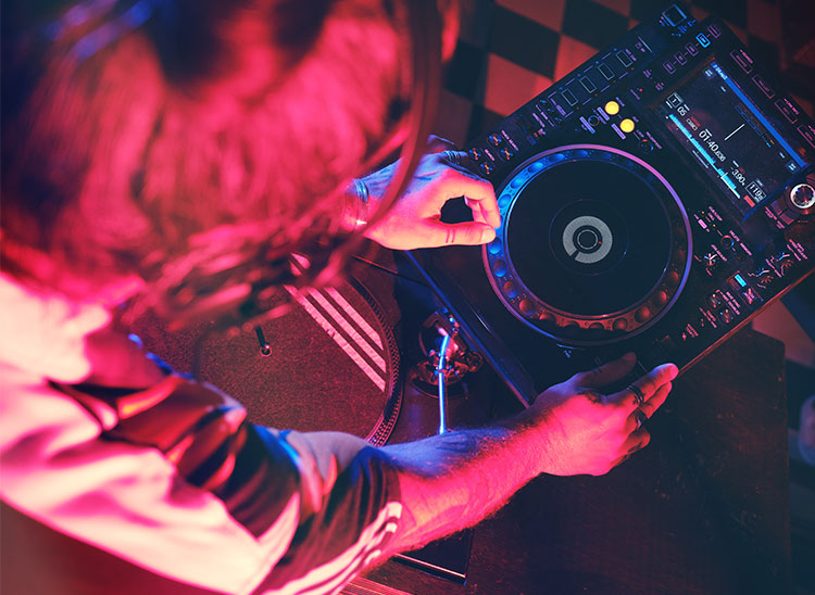 cdj