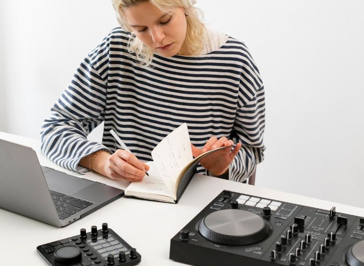 Facturar como DJ sin ser aut&oacute;nomo